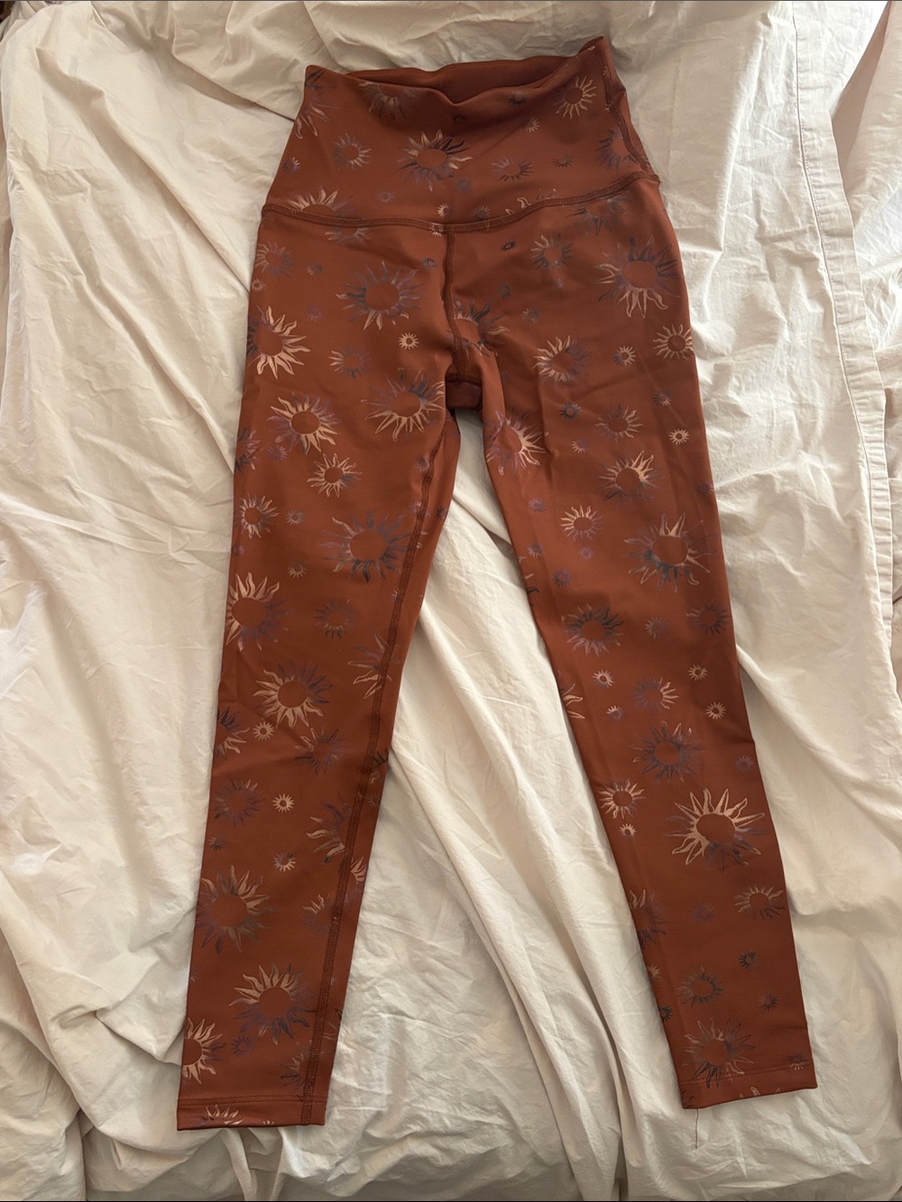 Beyond Yoga Rust Sunflower Print Leggings with Taupe Accents